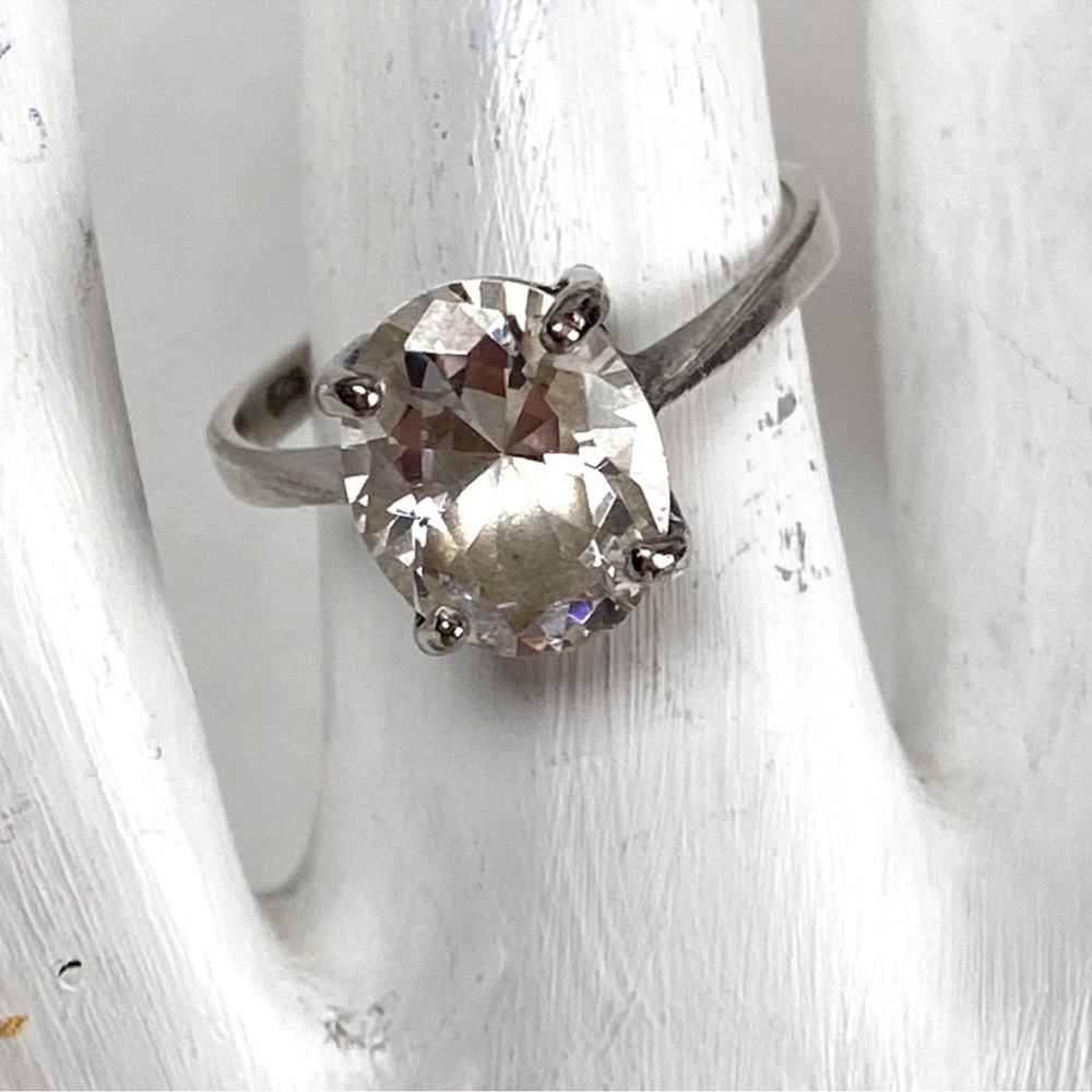 Cubic zirconia faceted solitaire 925 sterling silver ring artist initials SU